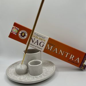 Encens Golden Nag Mantras – Encens artisanal doux et puissant
