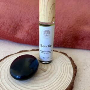 Roll-on Bouclier – Palo santo, myrrhe & obsidienne